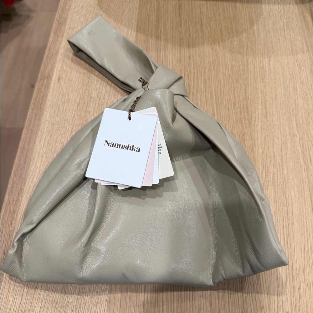 NWT Nanushka Jen bag in pebble - Picture 2 of 3